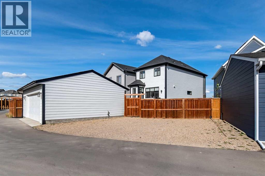99 Masters Road SE, Calgary, Alberta  T3M 3A1 - Photo 31 - A2332286