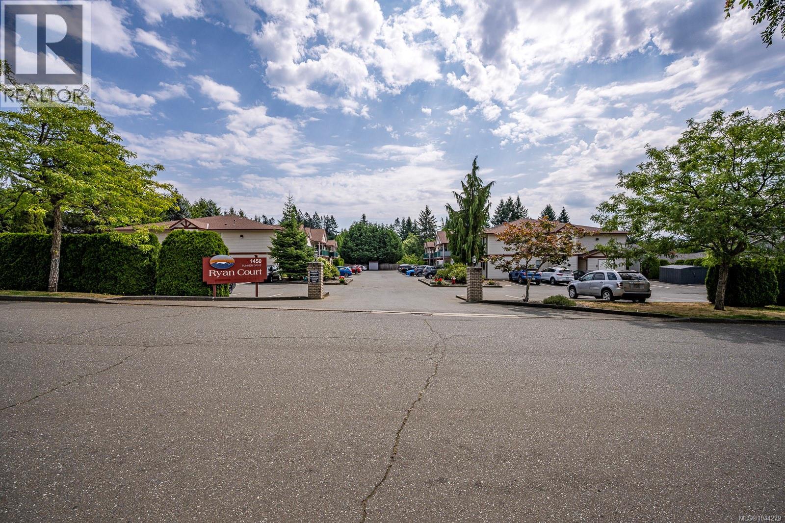 222 1450 Tunner Dr, Courtenay, British Columbia  V9N 9A6 - Photo 29 - 1044279