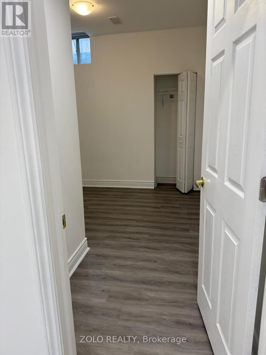 1805 Emberton Way, Innisfil, Ontario  L9S 0N4 - Photo 22 - N13655394