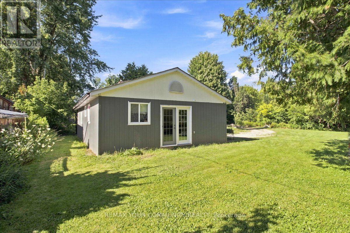 8470 Nottawasaga River Road, Adjala-Tosorontio, Ontario  L0G 1L0 - Photo 3 - N13655402