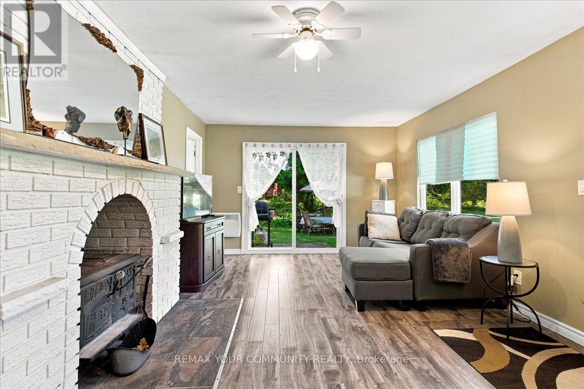 8470 Nottawasaga River Road, Adjala-Tosorontio, Ontario  L0G 1L0 - Photo 6 - N13655402