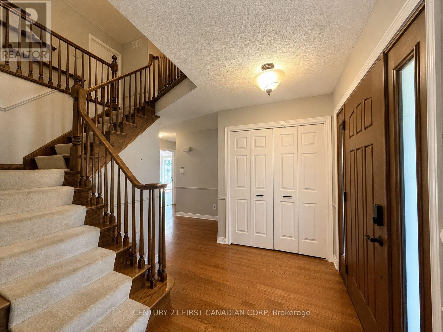 179 Sunnyside Drive, London North, Ontario  N5X 3P7 - Photo 2 - X13655442
