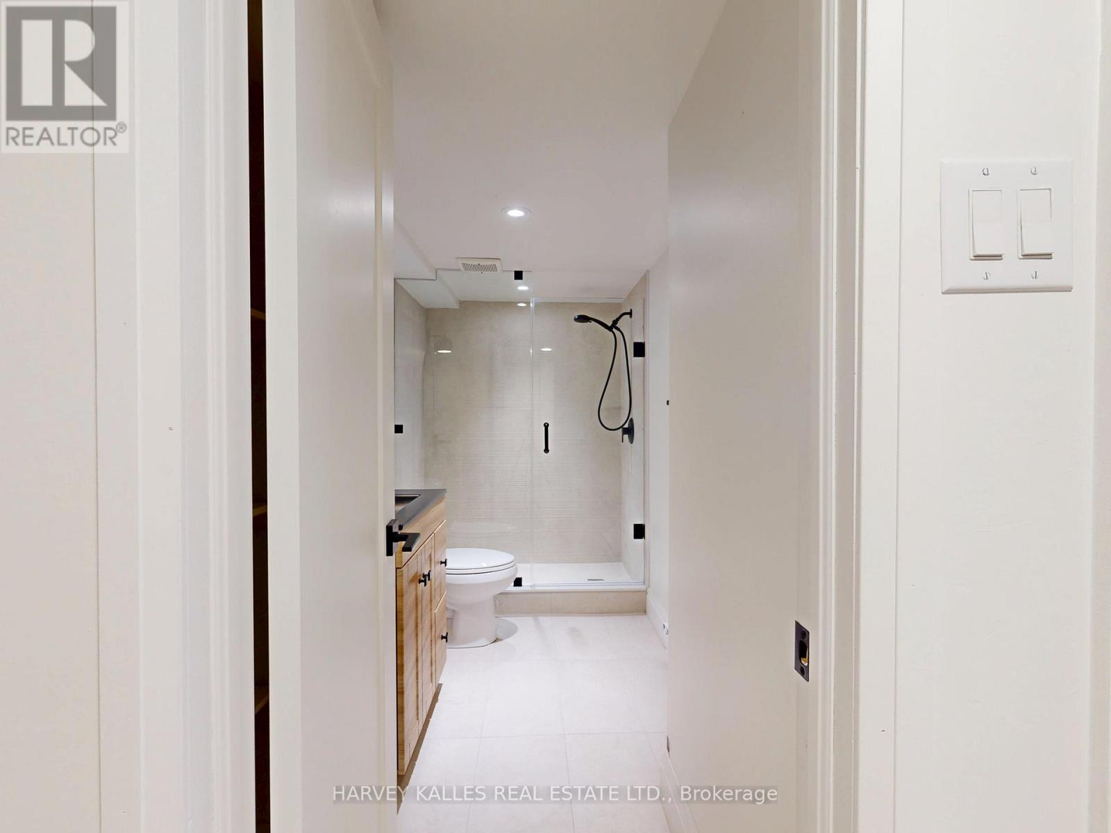 3 - 1214 Avenue Road, Toronto, Ontario M5N 2G4 - Photo 17 - C13655440