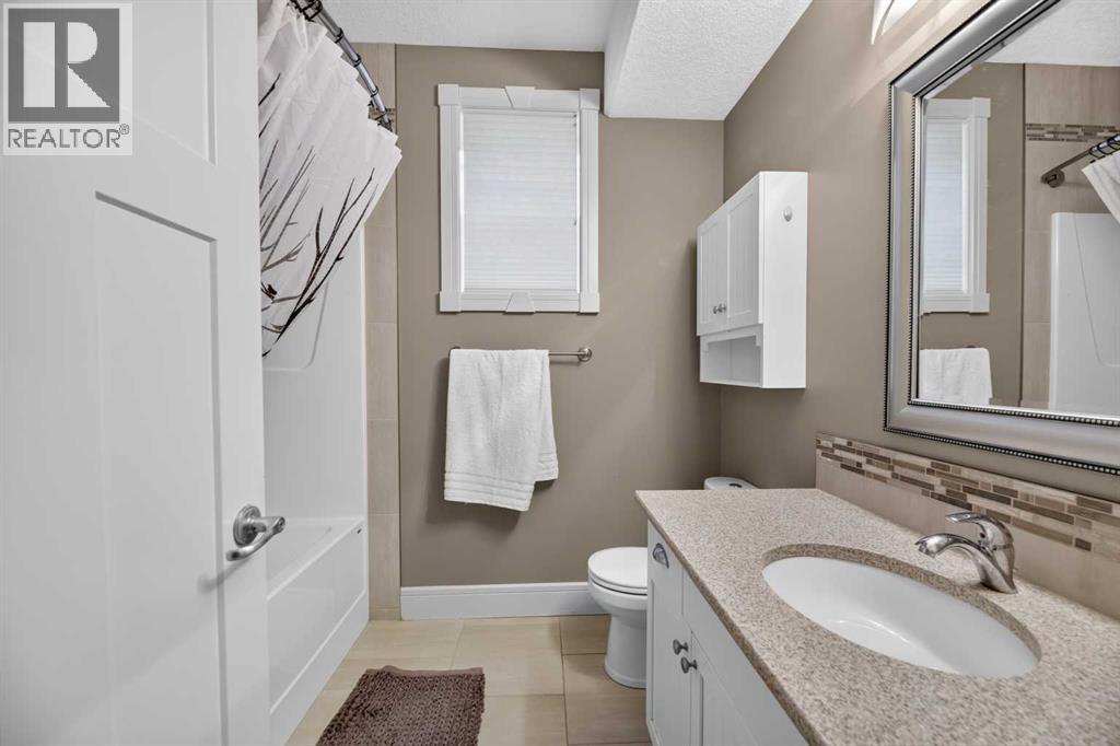82 Briegel Road, Olds, Alberta  T4H 0C9 - Photo 24 - A2333947