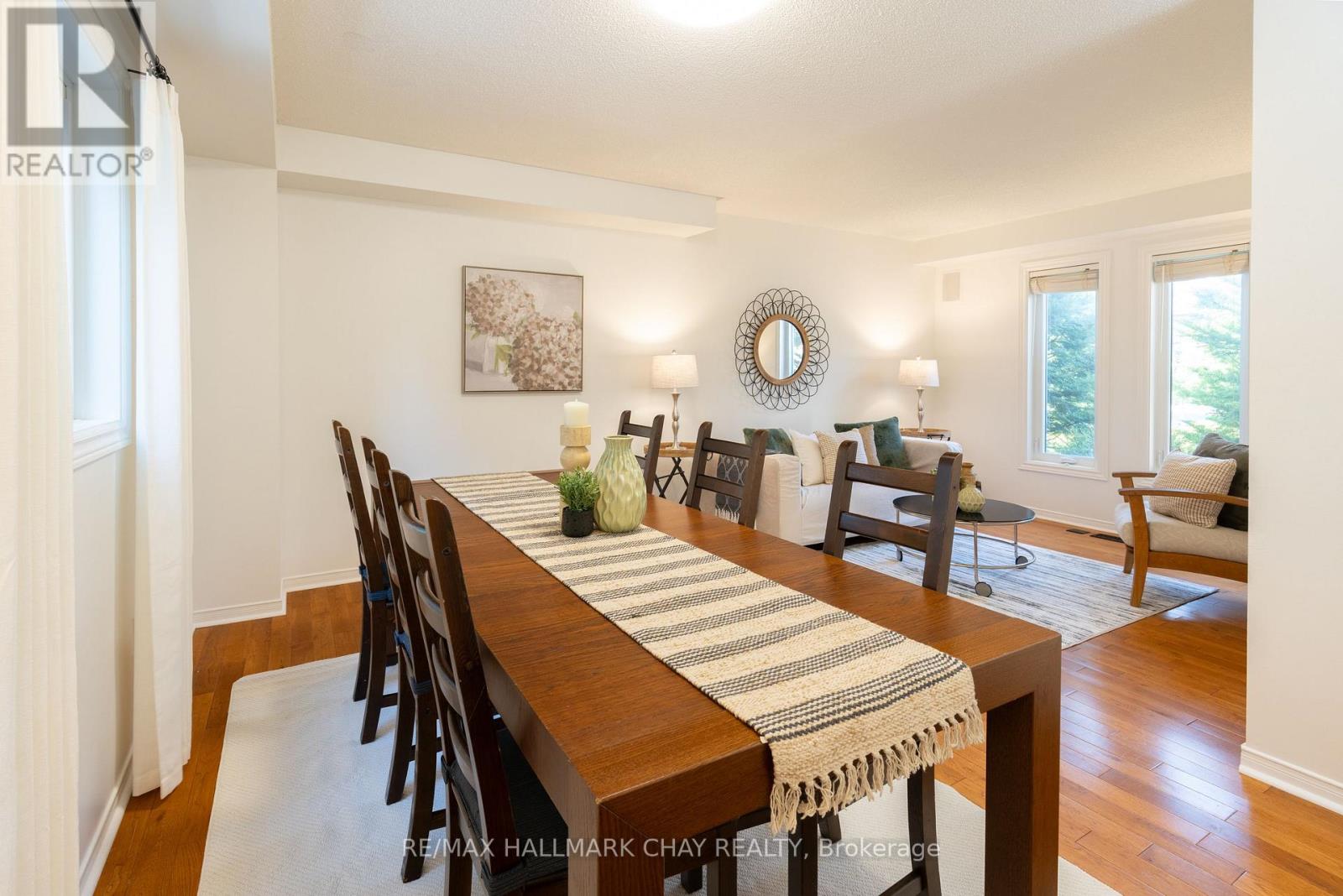 11 Dugdale Avenue, New Tecumseth, Ontario  L0G 1A0 - Photo 8 - N13655452