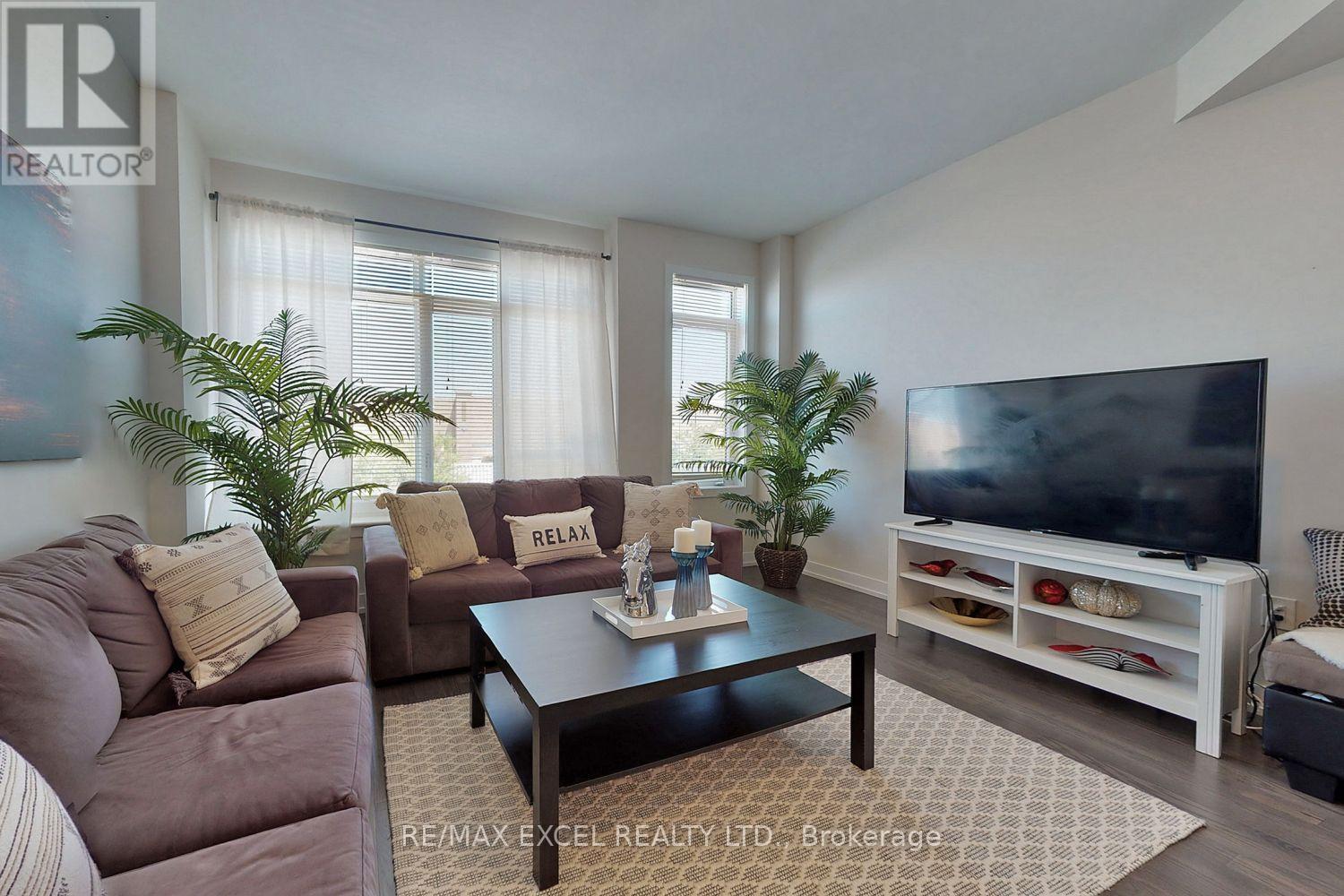 46 Troon Avenue, Vaughan, Ontario  L6A 4Z2 - Photo 13 - N13655478
