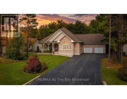 60 MARTYN DRIVE, Wasaga Beach, Ontario