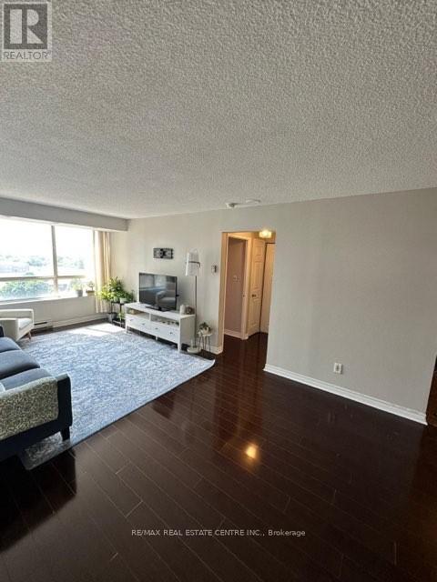 812 - 3605 Kariya Drive S, Mississauga, Ontario  L5B 3J4 - Photo 3 - W13655432