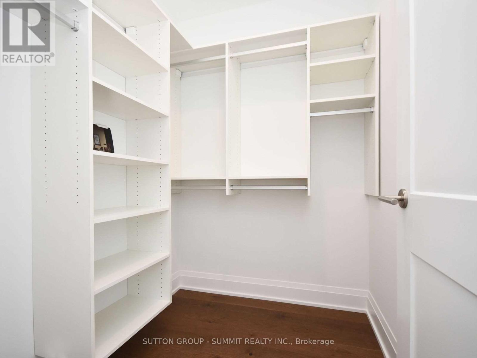 1606 - 21 Park Street E, Mississauga, Ontario  L5G 1L7 - Photo 33 - W13655472