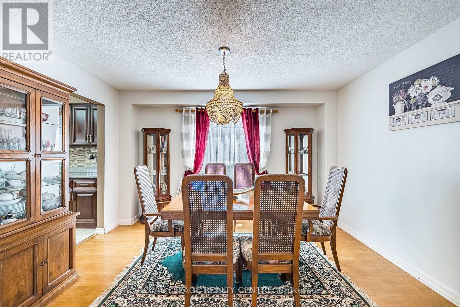 3211 Dovetail Mews, Mississauga, Ontario  L5L 5K4 - Photo 16 - W13615914