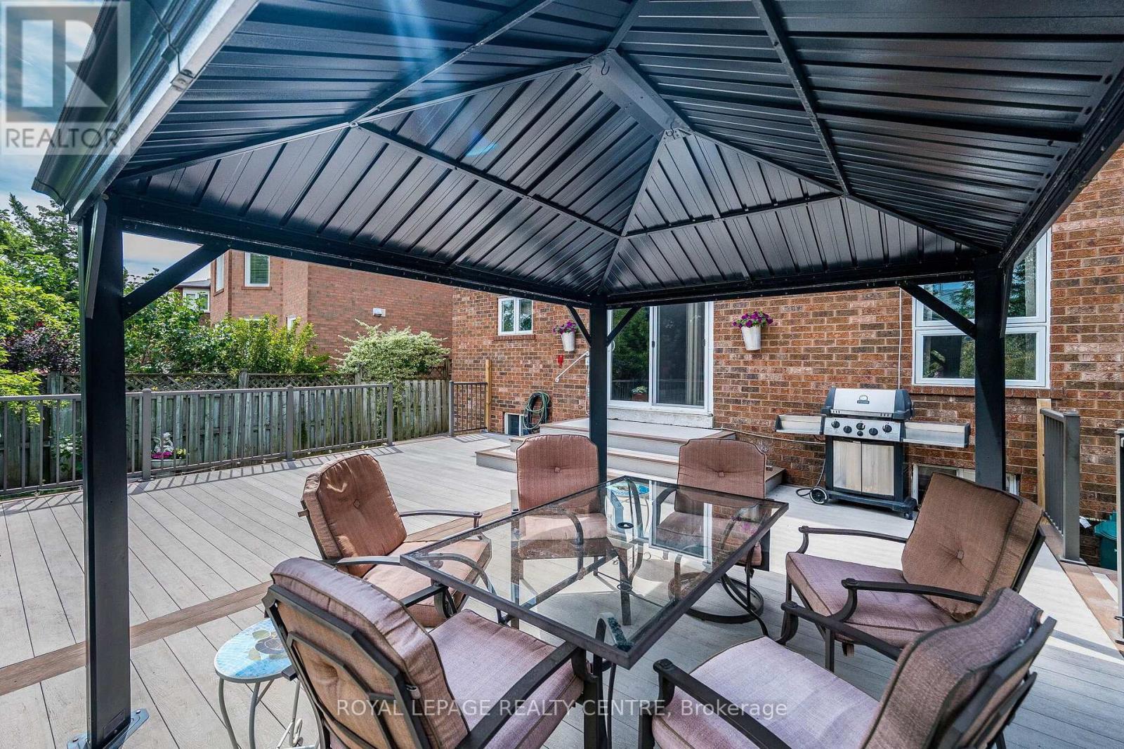 3211 Dovetail Mews, Mississauga, Ontario  L5L 5K4 - Photo 32 - W13615914