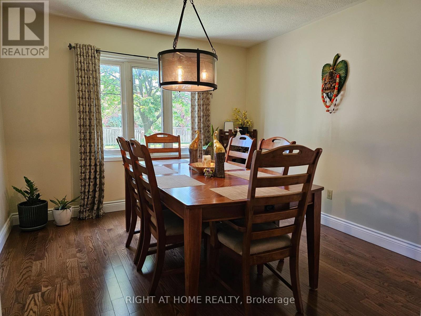 710 Ashprior Avenue, Mississauga, Ontario  L5R 3N8 - Photo 10 - W13626504