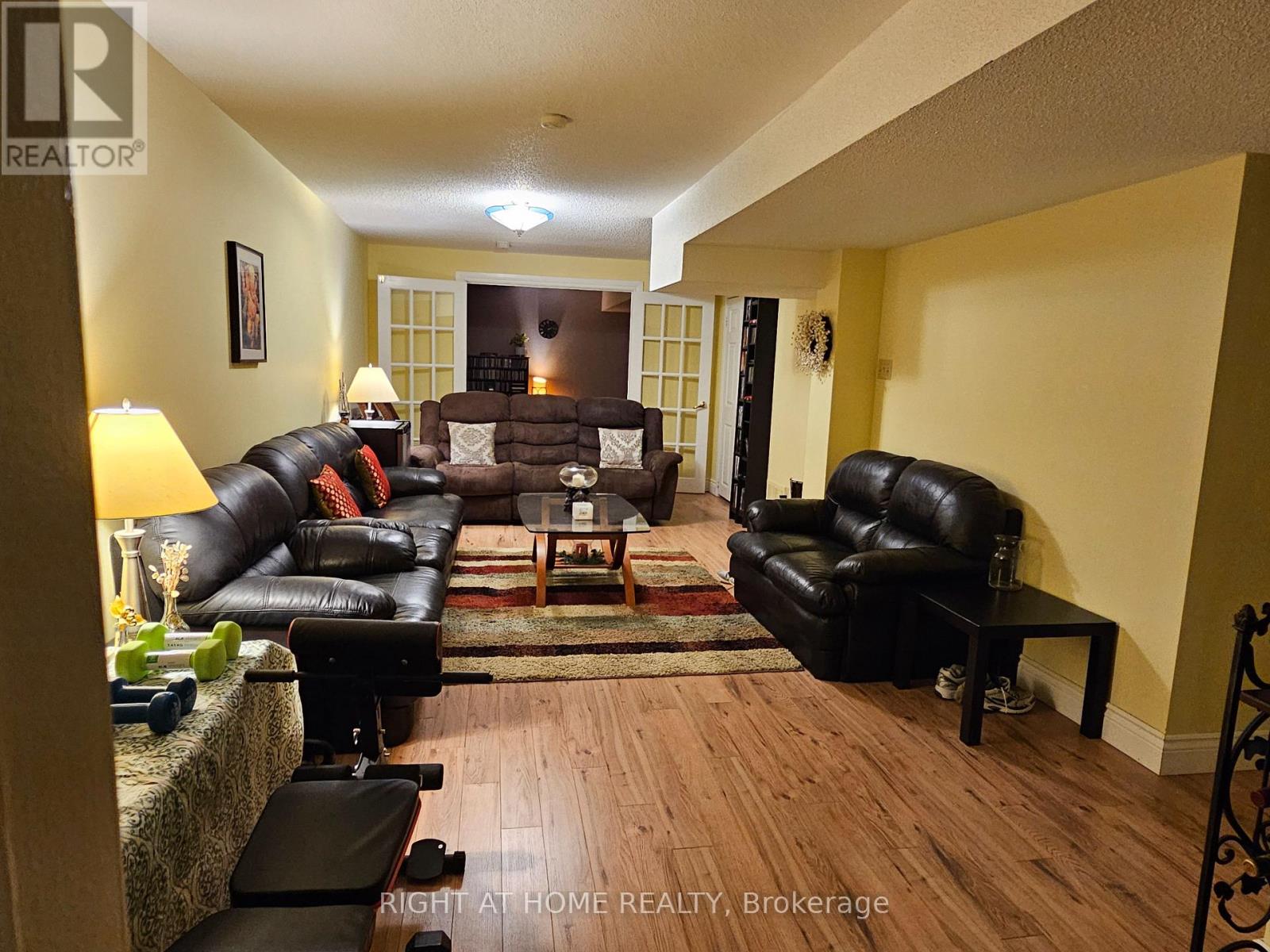 710 Ashprior Avenue, Mississauga, Ontario  L5R 3N8 - Photo 20 - W13626504