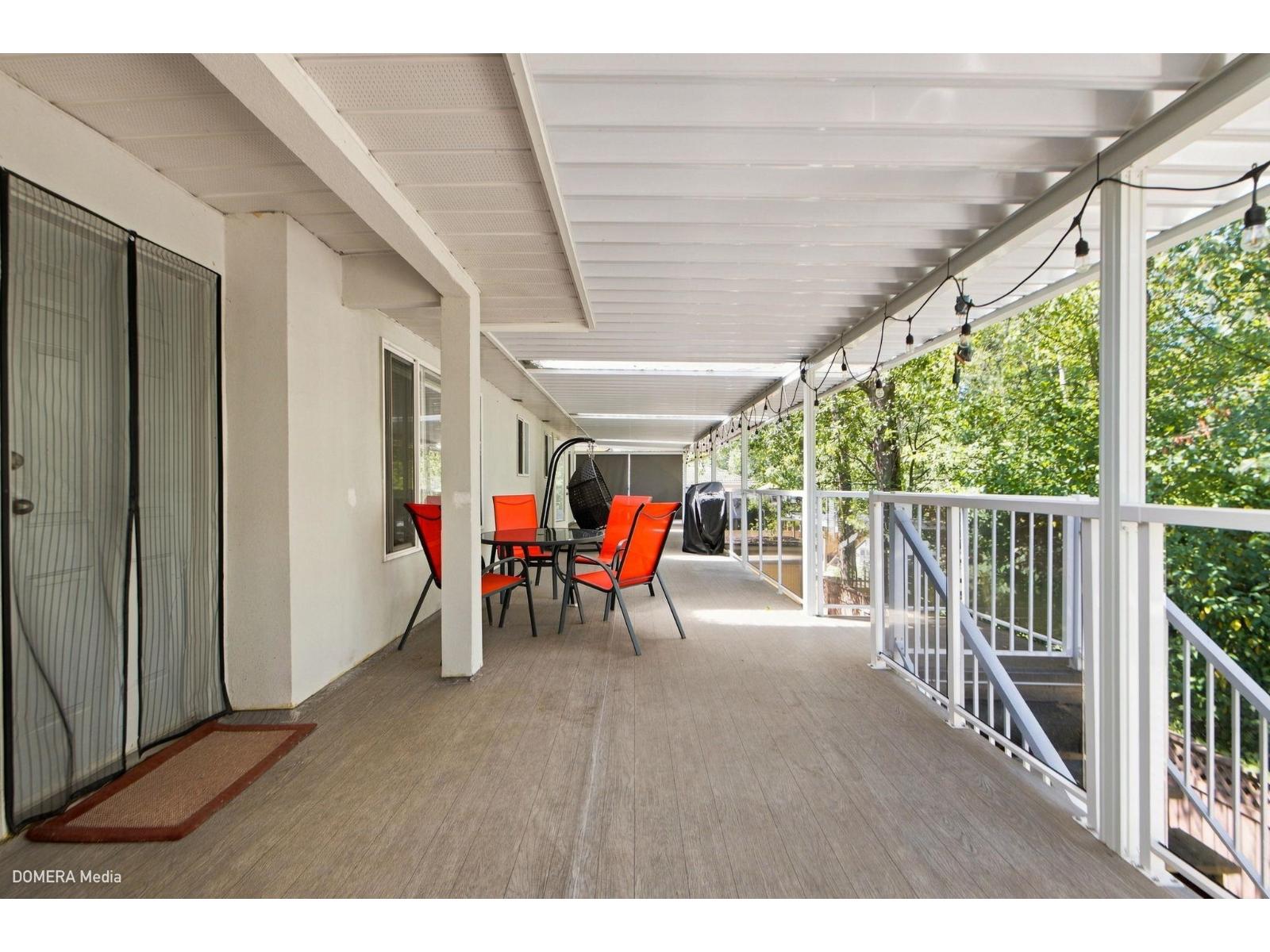 13755 93a Avenue, Surrey, British Columbia  V3V 8A9 - Photo 25 - R3151044