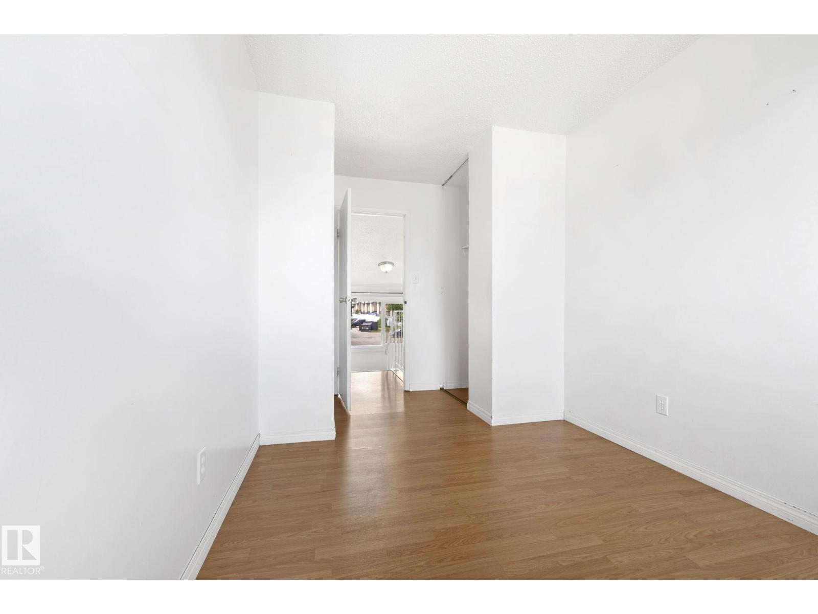 3122 142 Av Nw, Edmonton, Alberta  T5Y 1H2 - Photo 21 - E4502038