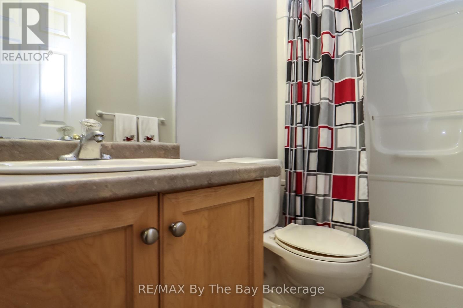 60 Martyn Drive, Wasaga Beach, Ontario  L9Z 1N6 - Photo 22 - S13589366