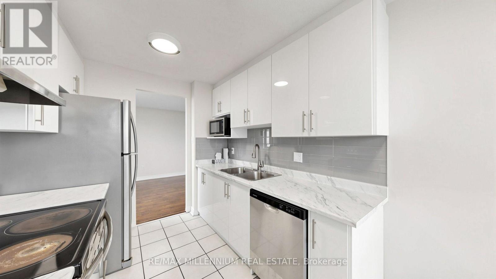 1512 - 15 Kensington Rd Road, Brampton, Ontario  L6T 3W2 - Photo 19 - W13603178