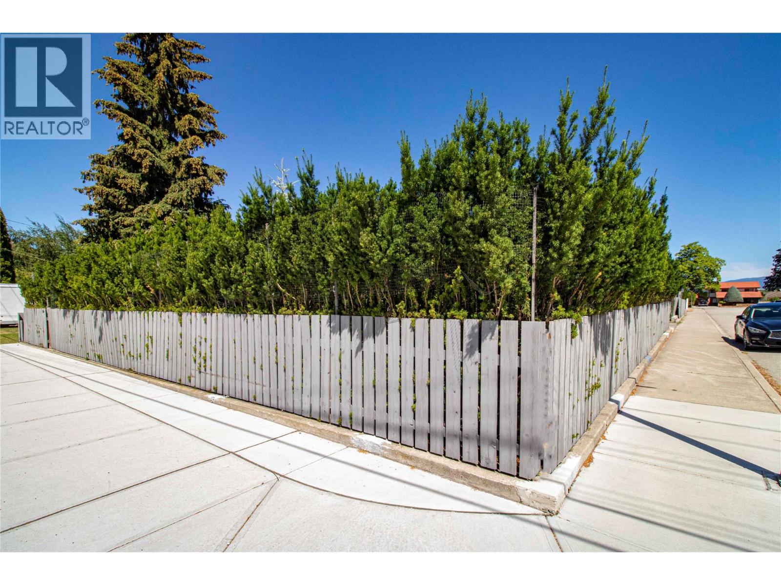 105 Lee Avenue, Penticton, British Columbia