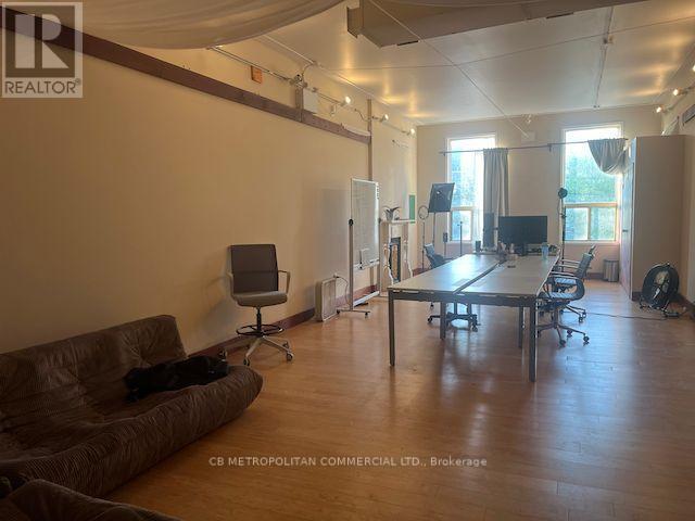 Upper - 393 Queen Street W, Toronto, Ontario  M5V 2A5 - Photo 7 - C13655514