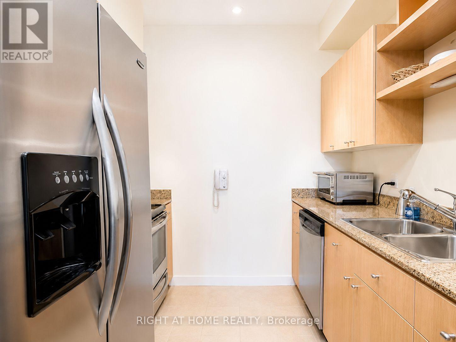 3602 - 361 Front Street W, Toronto, Ontario  M5V 3R5 - Photo 11 - C13655538