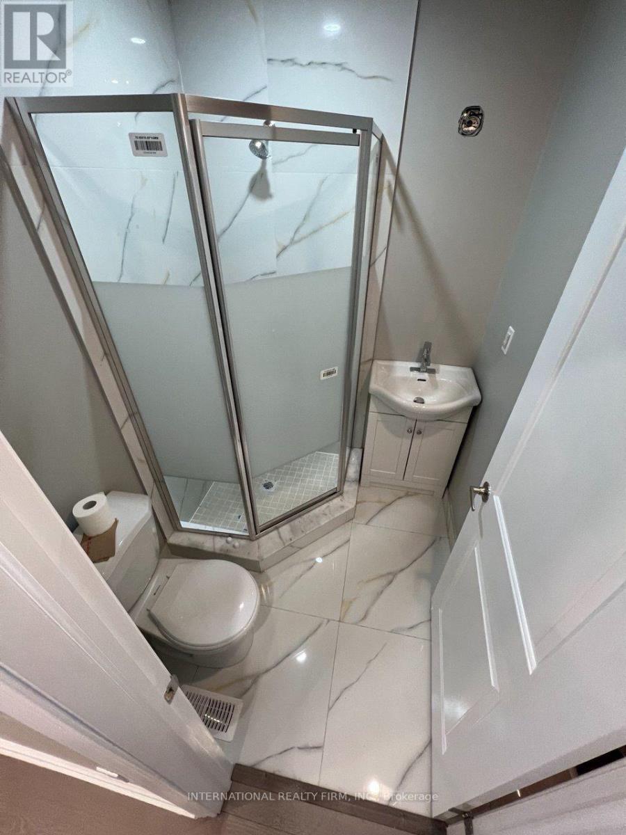Main- Half - 73 Murray Drive, Aurora, Ontario L4G 2C2 - Photo 17 - N13655512