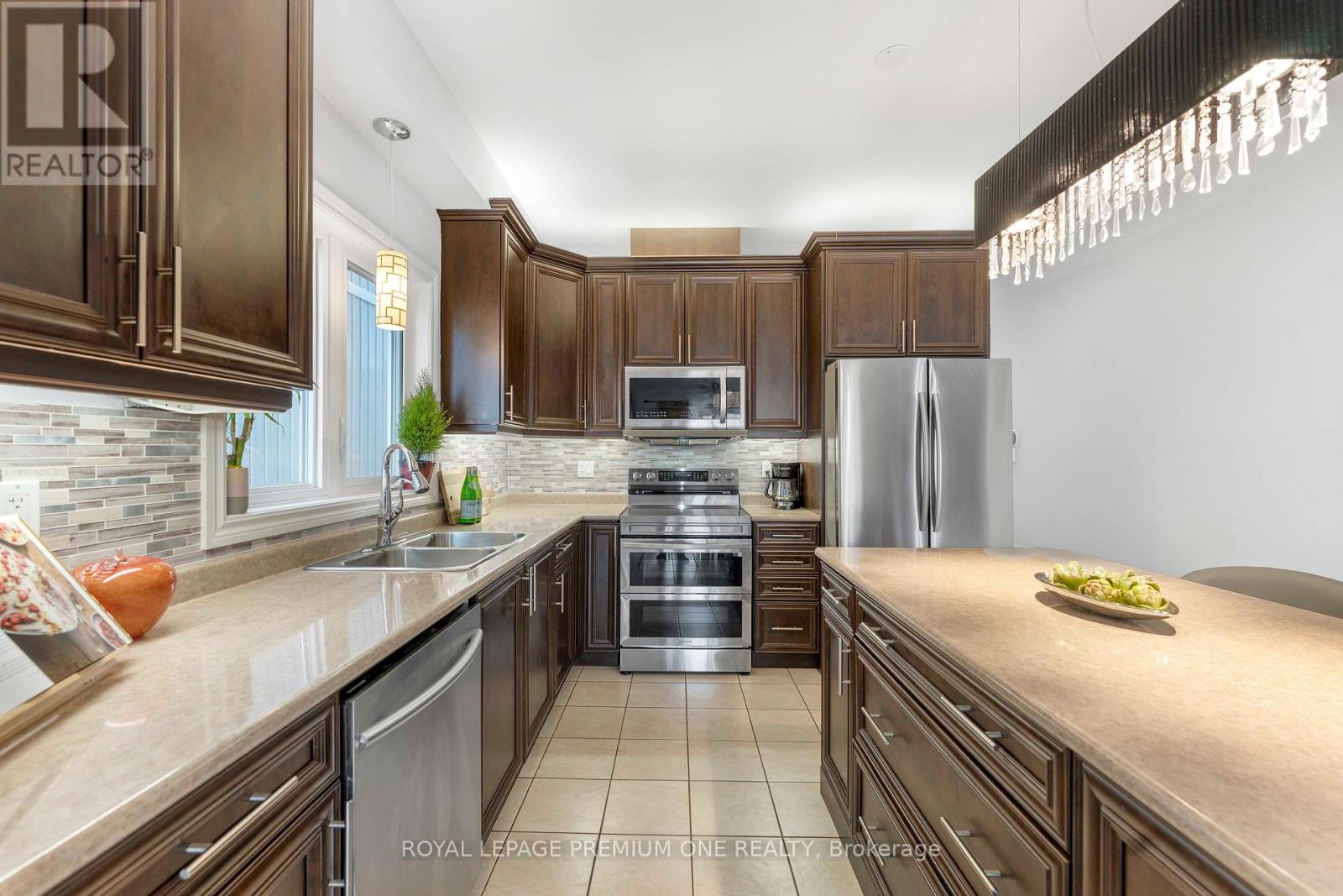 20 Warman Street, New Tecumseth, Ontario  L9R 0B9 - Photo 9 - N13655532