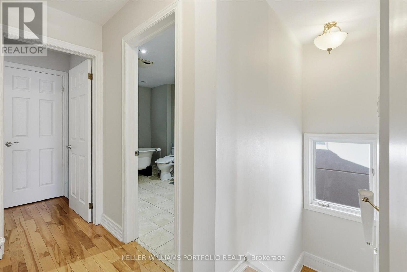 222 Hillsdale Avenue E, Toronto, Ontario M4S 1T6 - Photo 27 - C13650214