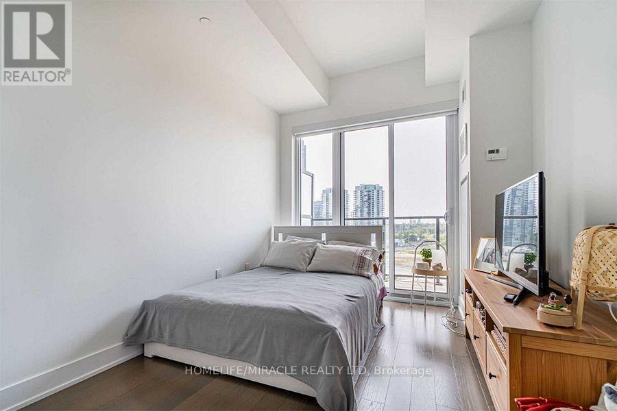 1013 - 30 Shore Breeze Drive, Toronto, Ontario  M8V 1A1 - Photo 15 - W13655520