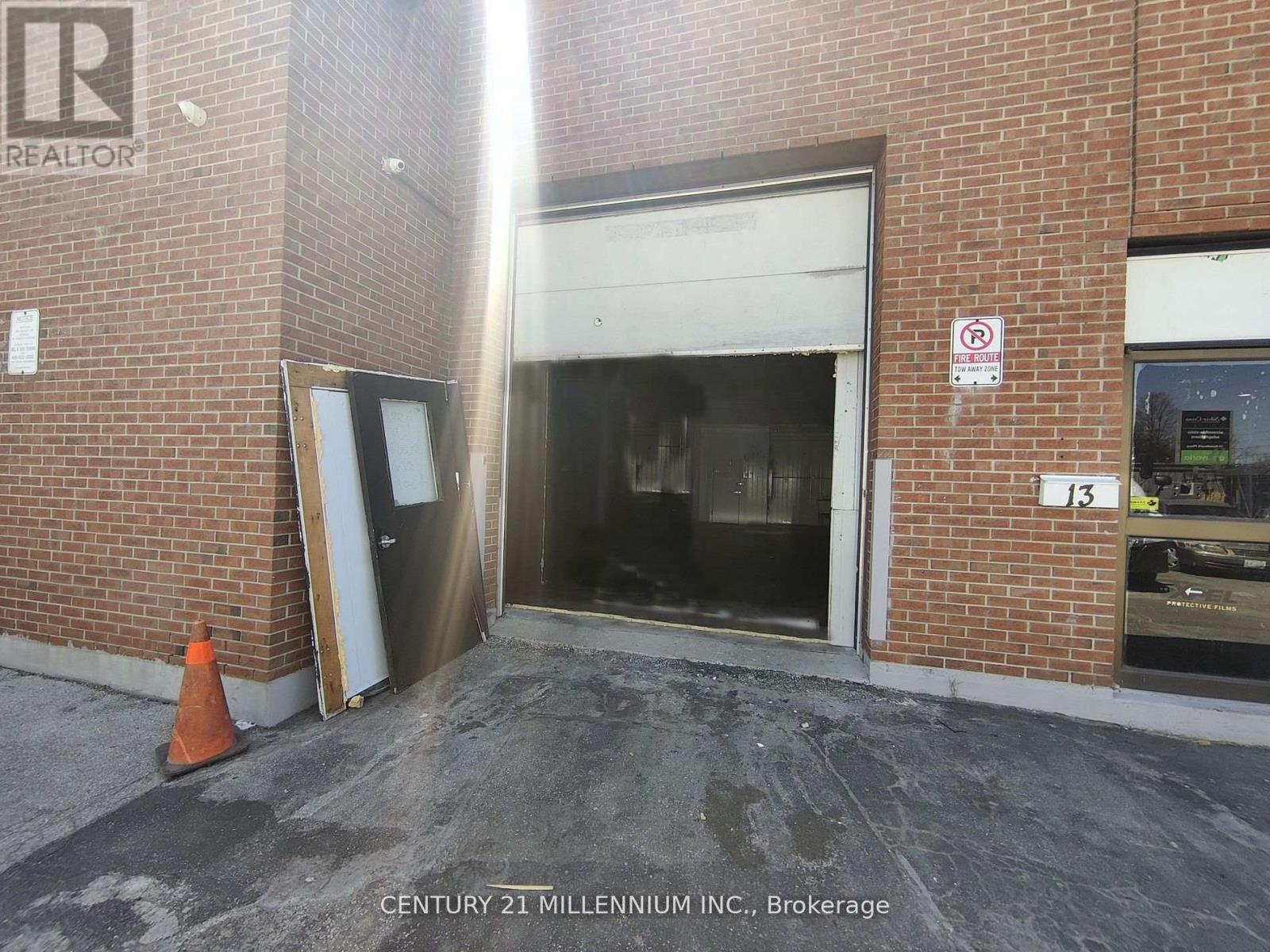 13 - 1 STEINWAY BOULEVARD, Toronto, Ontario