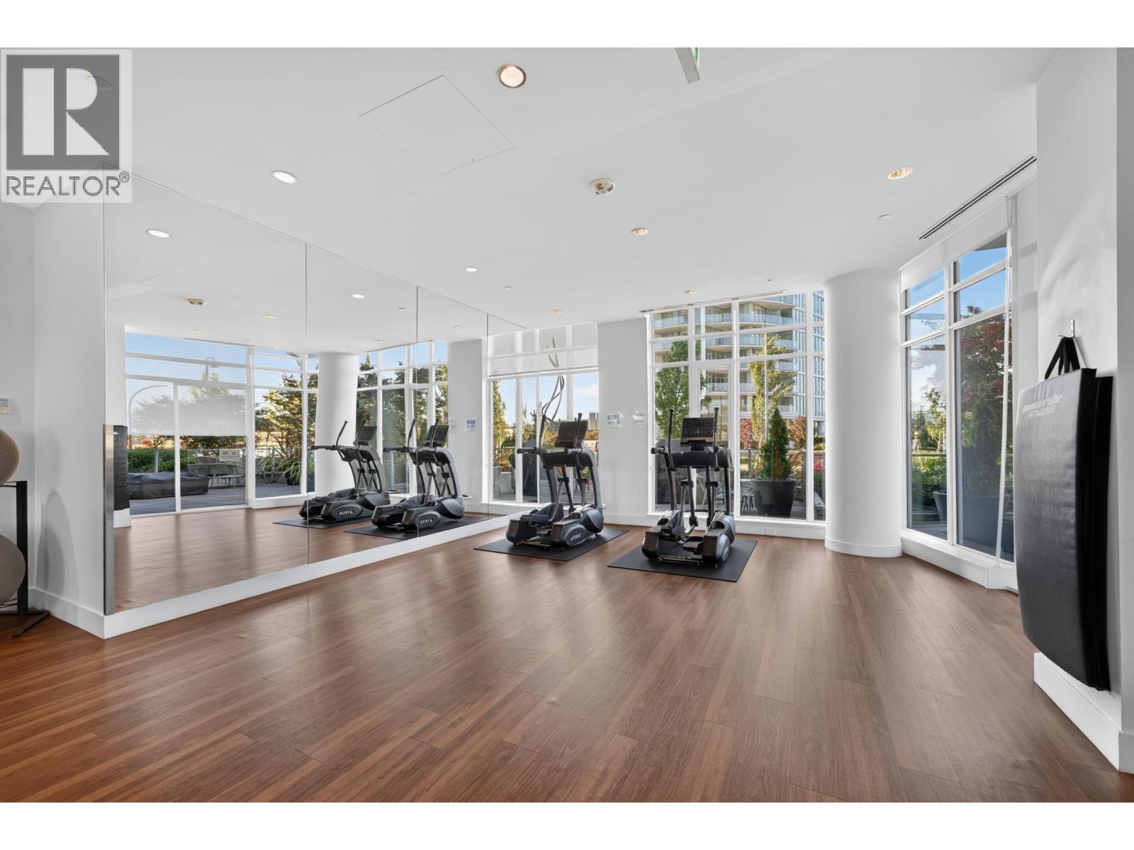 2604 7769 Park Crescent, Burnaby, British Columbia  V3N 0J7 - Photo 17 - R3153453