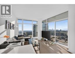 2604 7769 PARK CRESCENT, Burnaby, British Columbia