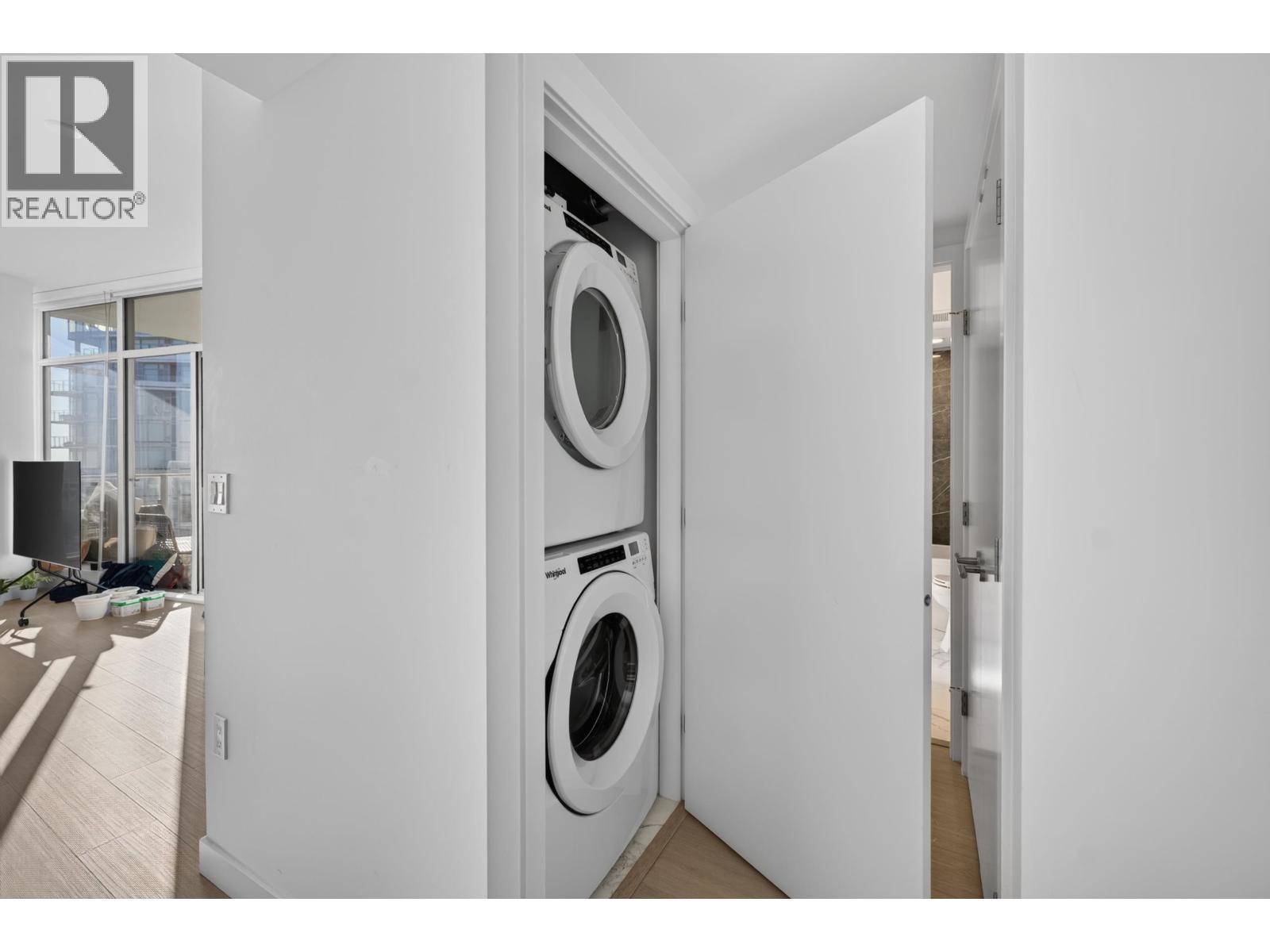 2604 7769 Park Crescent, Burnaby, British Columbia  V3N 0J7 - Photo 15 - R3153453