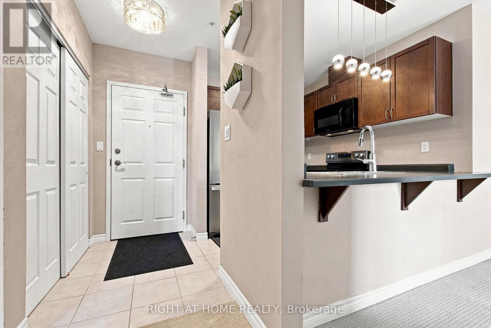 201 - 2 Colonial Drive, Guelph, Ontario  N1L 0K8 - Photo 5 - X13655540