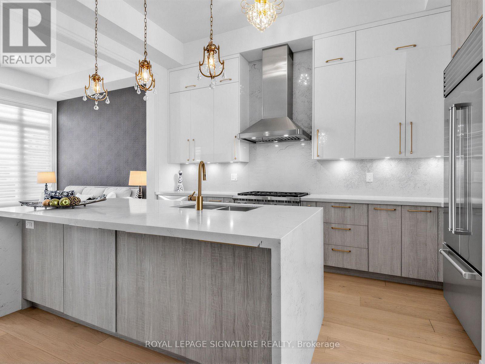 308 King Road, Richmond Hill, Ontario  L4E 1H4 - Photo 19 - N13629018