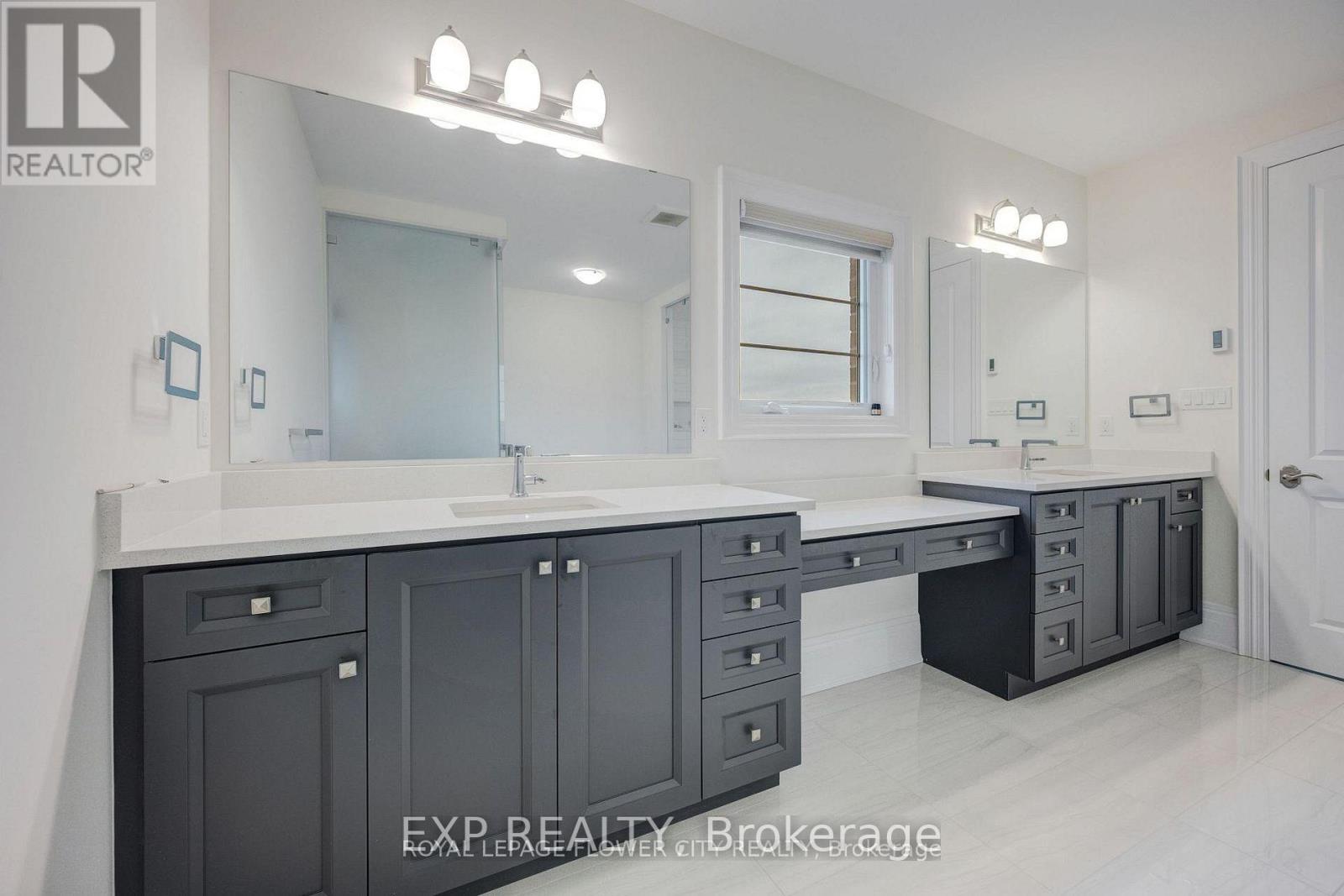 20 Seraville Street, Vaughan, Ontario  L3L 0H1 - Photo 18 - N13655386