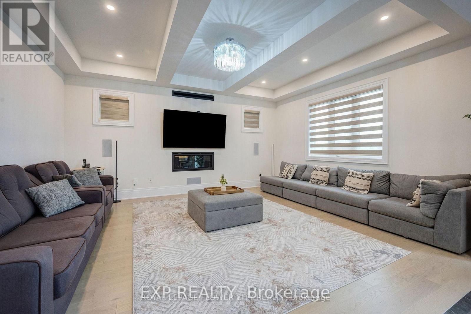 20 Seraville Street, Vaughan, Ontario  L3L 0H1 - Photo 11 - N13655386