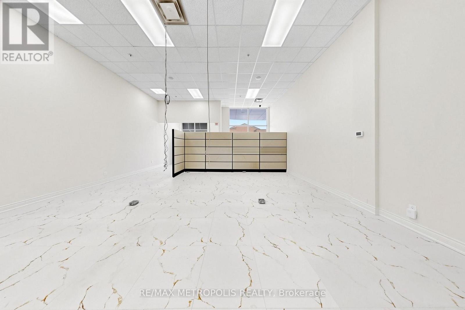 C2 - 802 Southdown Road, Mississauga, Ontario L5J 2Y4 - Photo 10 - W13647792