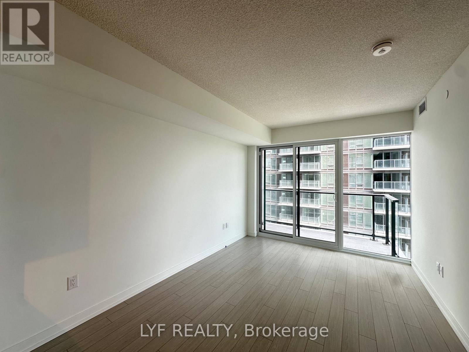 1207 - 4010 Eglinton Avenue W, Toronto, Ontario  M9A 0G5 - Photo 5 - W13648260