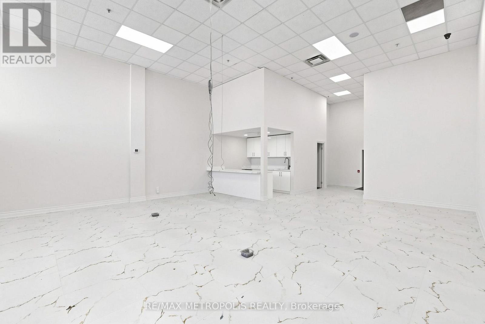 C2 - 802 Southdown Road, Mississauga, Ontario L5J 2Y4 - Photo 8 - W13647792