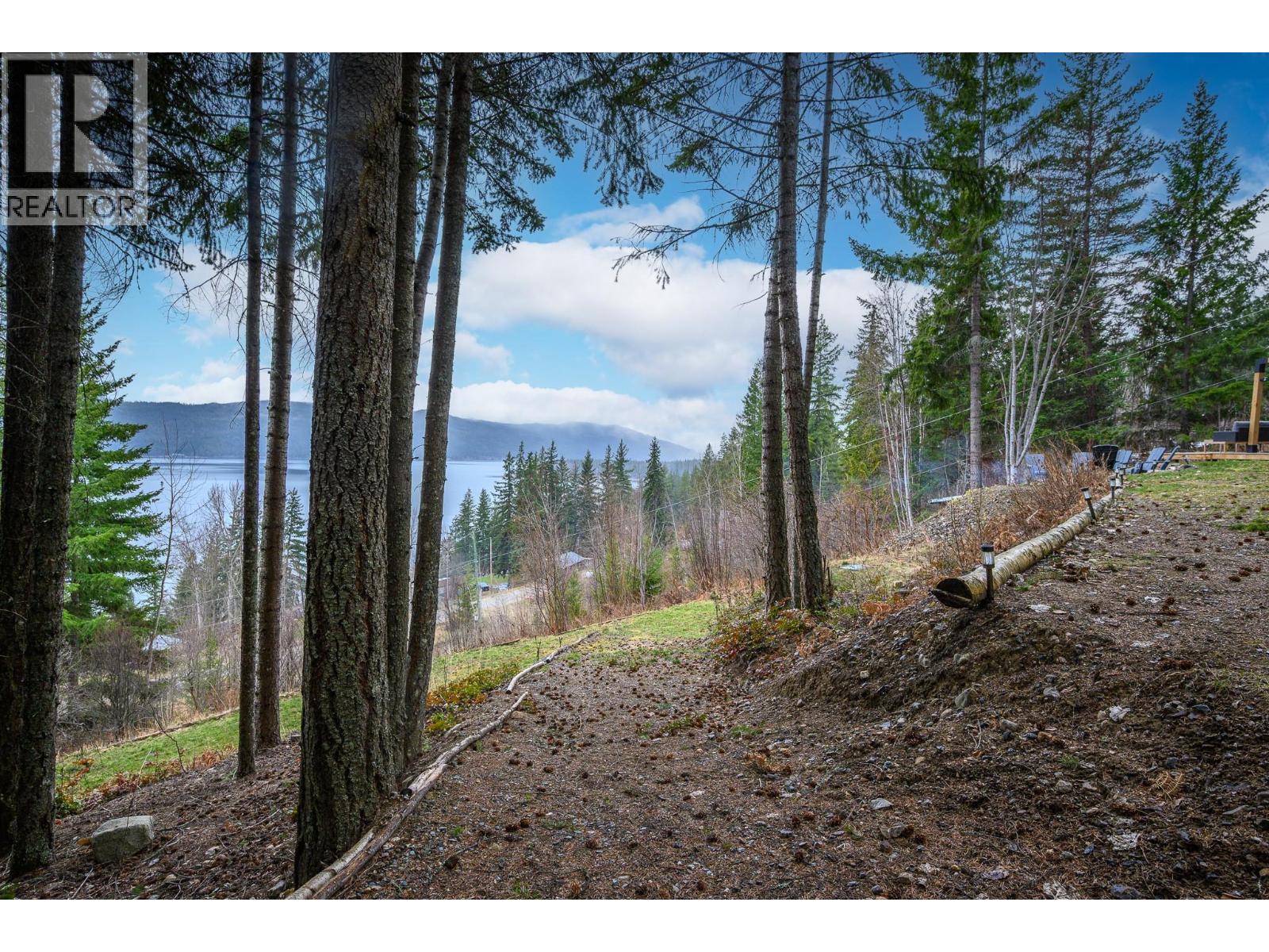 6474 Deer Run Road Lot# 11, Magna Bay, British Columbia  V0E 1M7 - Photo 36 - 10396117