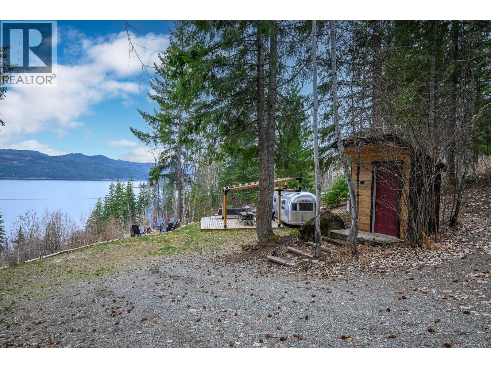 6474 Deer Run Road Lot# 11, Magna Bay, British Columbia  V0E 1M7 - Photo 11 - 10396117