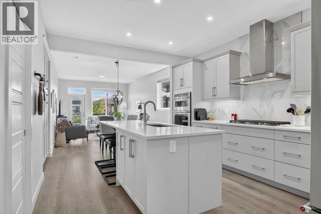 318 Marina Cove SE, Calgary, Alberta  T3M 3P4 - Photo 4 - A2334101