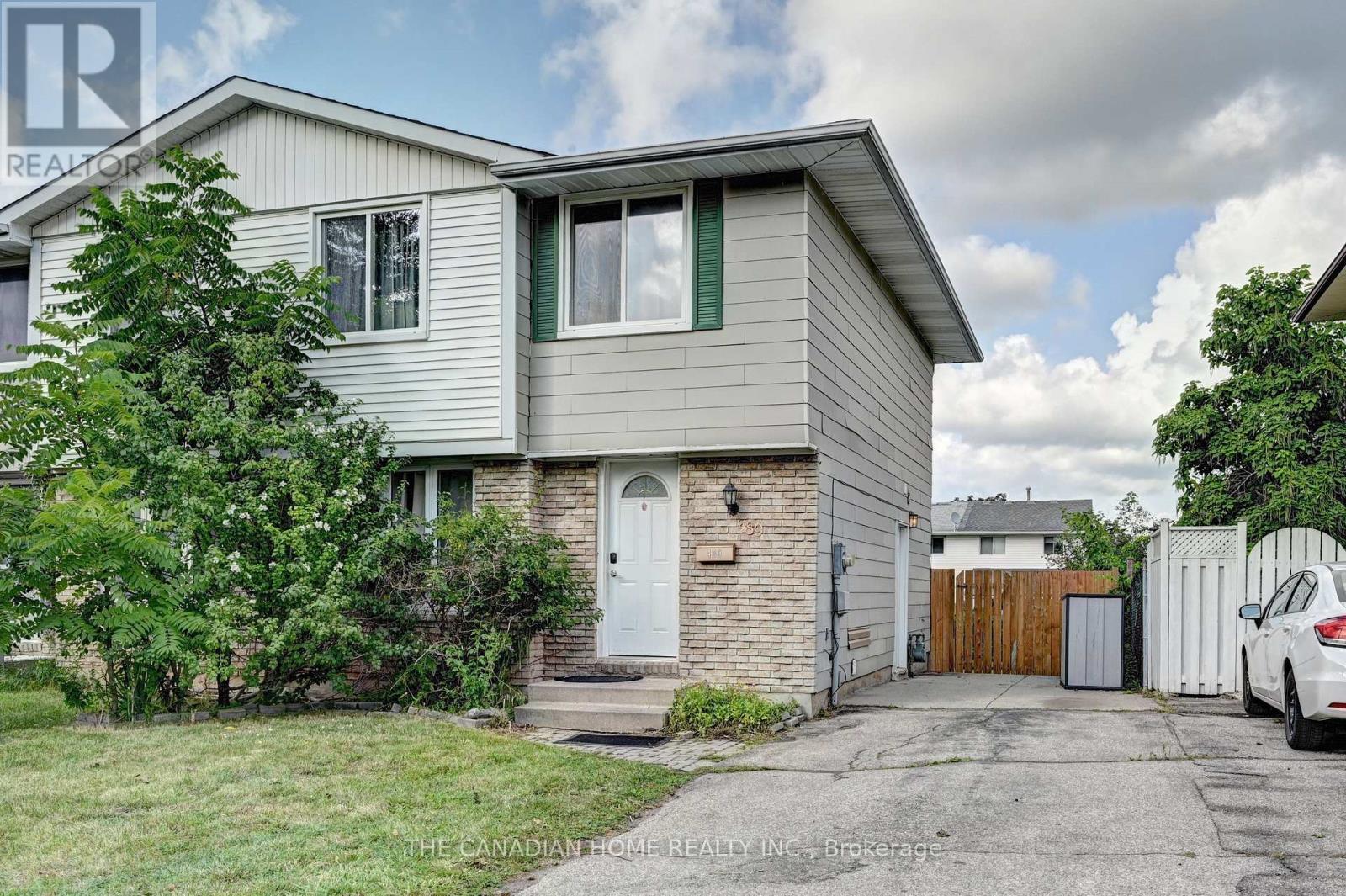 489 STRASBURG ROAD, Kitchener, Ontario