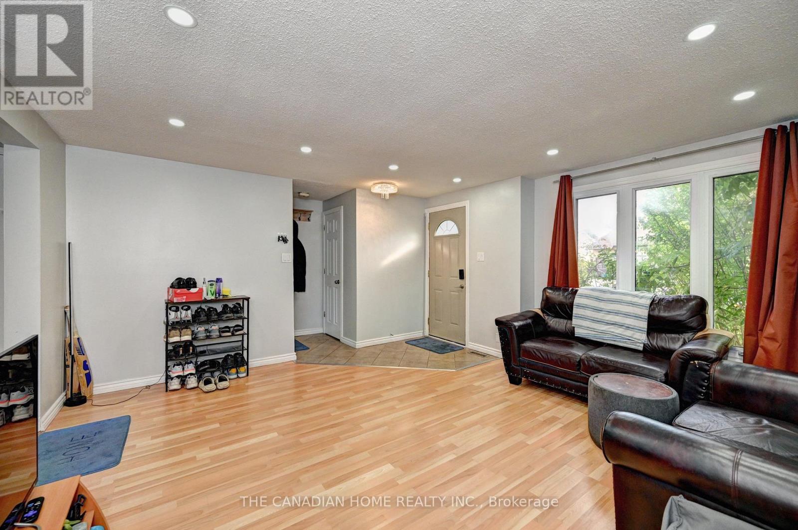 489 Strasburg Road, Kitchener, Ontario  N2E 1P1 - Photo 6 - X13655284