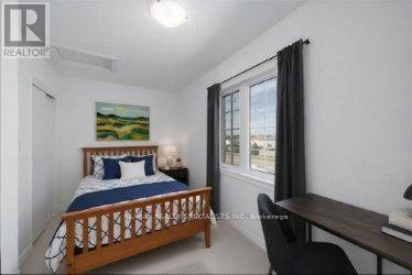 47 Pumpkin Corner Crescent, Barrie, Ontario  L9J 0T7 - Photo 8 - S13635144