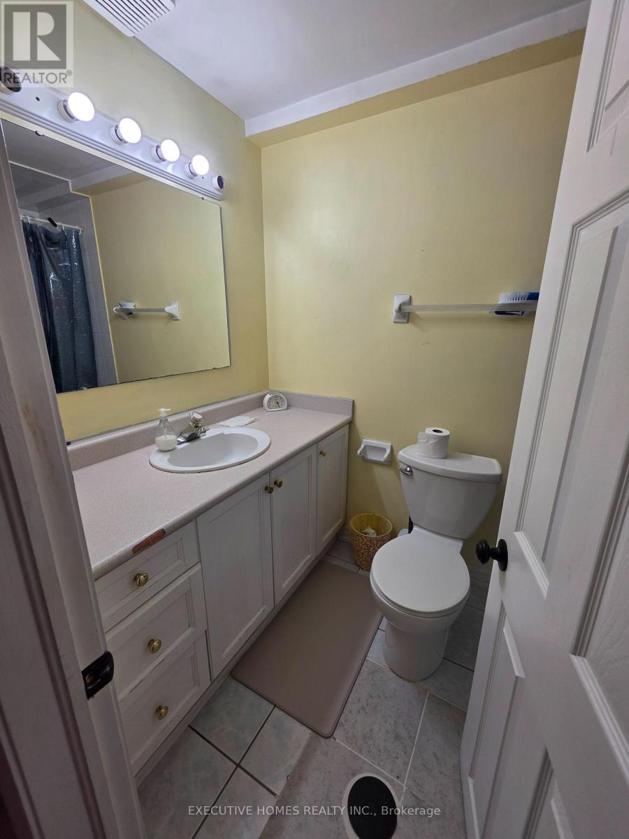 35 Claudette Gate, Hamilton, Ontario L9B 2S3 - Photo 11 - X13655560