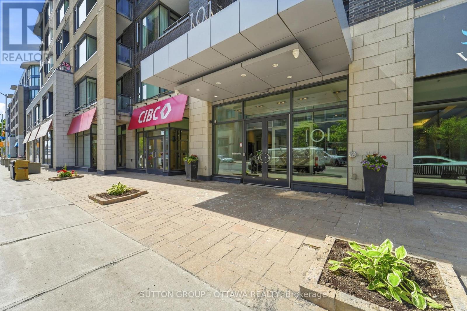 110 - 101 Richmond Road, Ottawa, Ontario  K1Z 0A6 - Photo 2 - X13237894