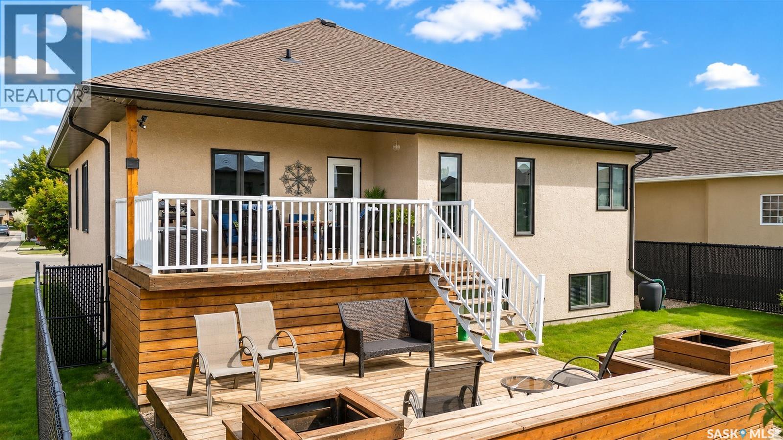1 Glen Howard Way, Prince Albert, Saskatchewan  S6X 0A9 - Photo 61 - SK045007