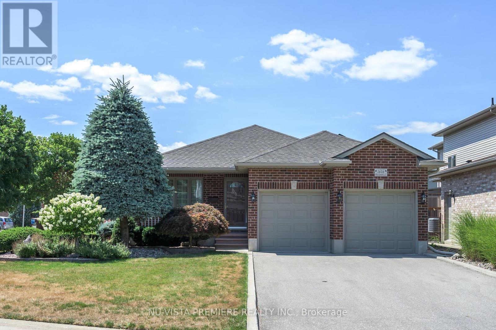 1616 BLACKMAPLE CRESCENT, London East, Ontario