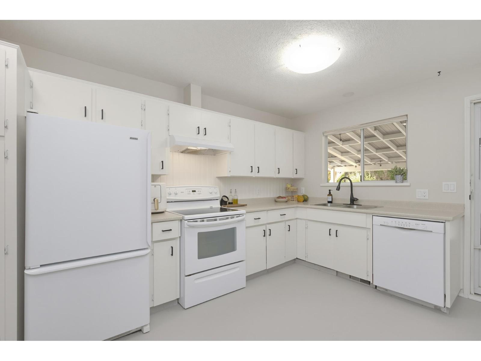 10206 Crystal Drive, Fairfield Island, Chilliwack, British Columbia  V2P 6T8 - Photo 6 - R3151936